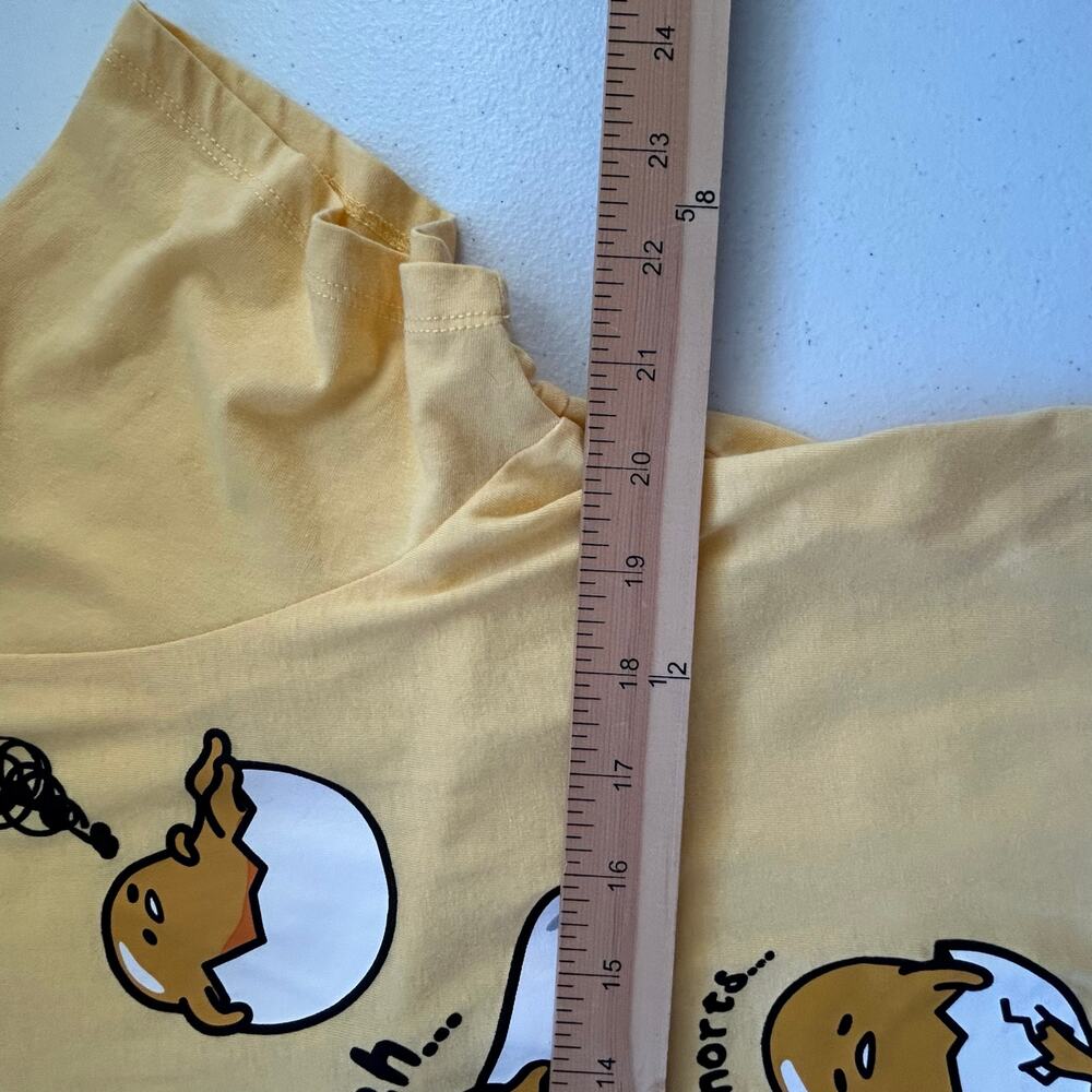 Gudetama by Sanrio The Lazy Egg Yellow Graphic T-shirt Women Sz XXL - Picture 7 of 8